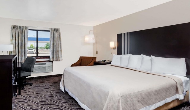 Days Inn by Wyndham Dyersburg