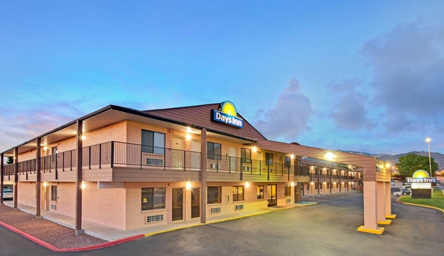 Days Inn by Wyndham East Albuquerque