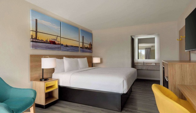 Days Inn by Wyndham Emporia