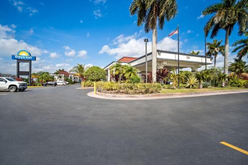 Days Inn by Wyndham Florida City