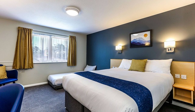 Days Inn by Wyndham Fleet M3