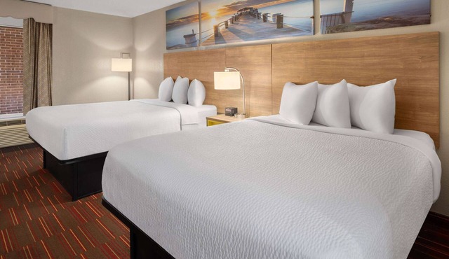 Days Inn by Wyndham Forsyth