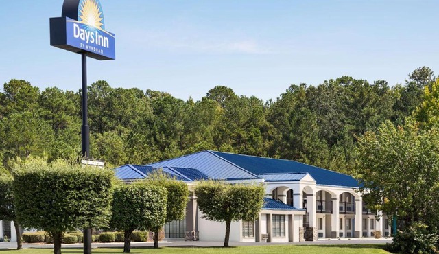 Days Inn by Wyndham Fulton