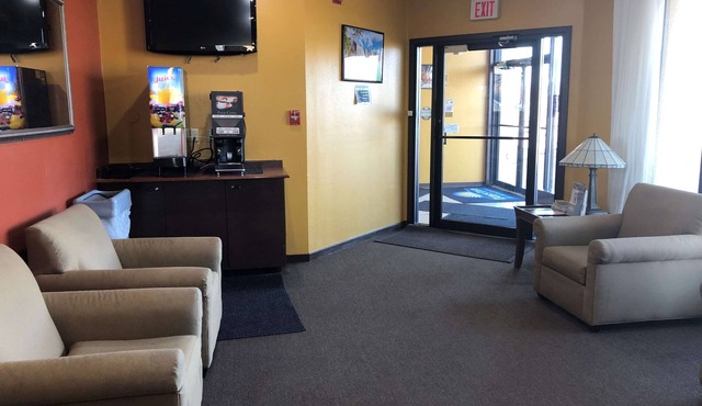 Days Inn by Wyndham Henrietta/Rochester Area