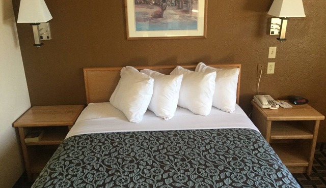 Days Inn by Wyndham Hurricane/Zion National Park Area