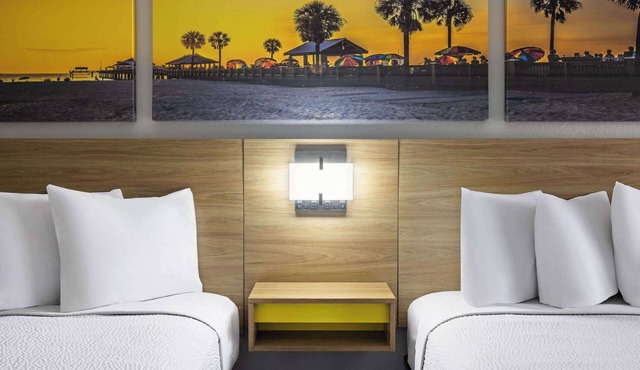 Days Inn by Wyndham Ladson Summerville Charleston