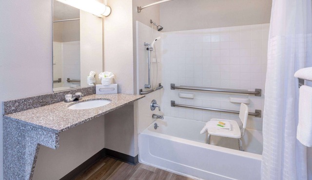 Days Inn by Wyndham Los Lunas