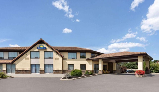 Days Inn by Wyndham Miramichi NB