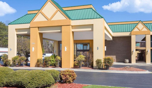 Days Inn by Wyndham Mocksville