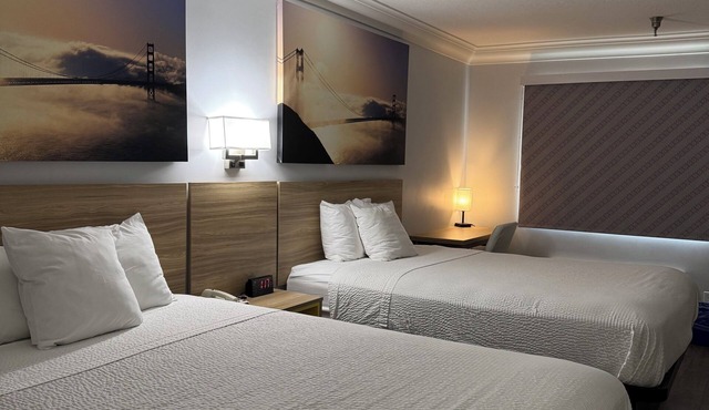 Days Inn by Wyndham Near City Of Hope