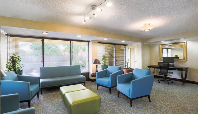 Days Inn by Wyndham Newark Wilmington