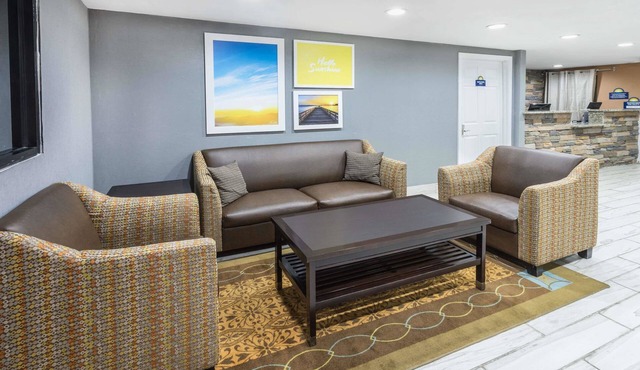 Days Inn by Wyndham Newberry