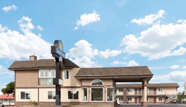 Days Inn by Wyndham Newport OR