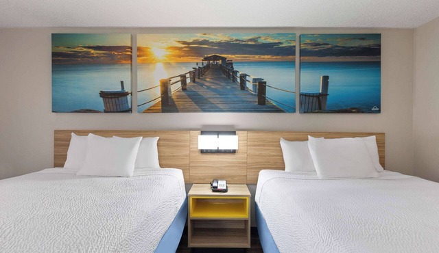 Days Inn by Wyndham Oak Grove/Ft. Campbell