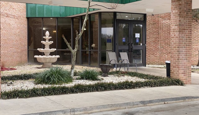 Days Inn by Wyndham Ozark