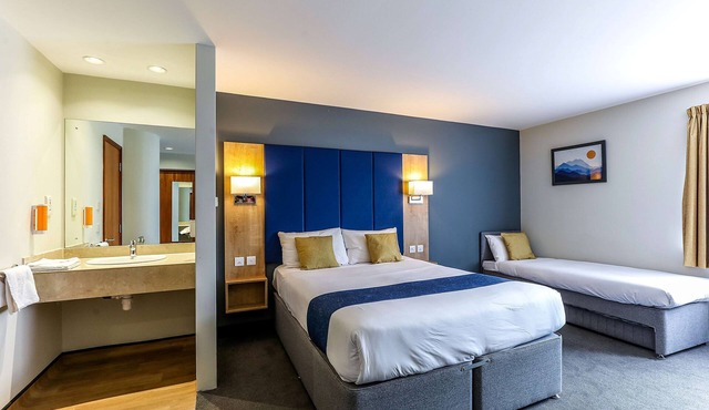Days Inn by Wyndham Peterborough