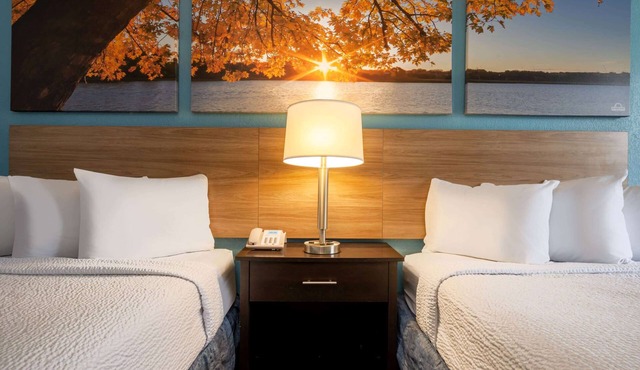 Days Inn by Wyndham Perrysburg/Toledo