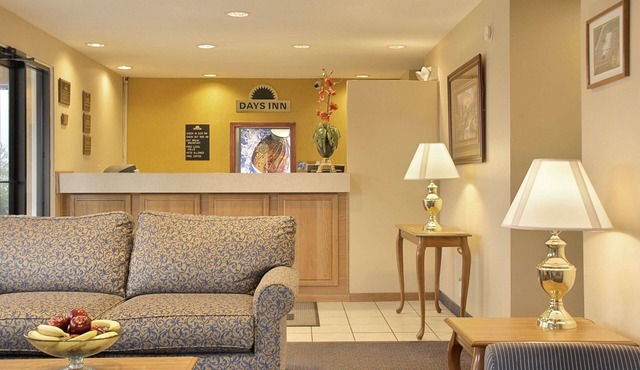 Days Inn by Wyndham Plainfield