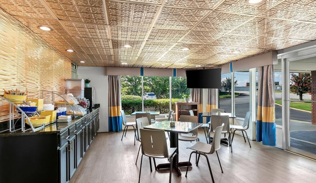 Days Inn by Wyndham Seneca/Clemson Area