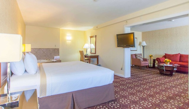 Days Inn by Wyndham Shenandoah