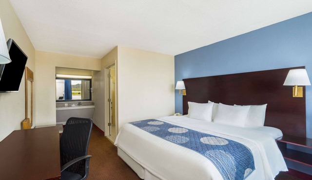 Days Inn by Wyndham Statesville