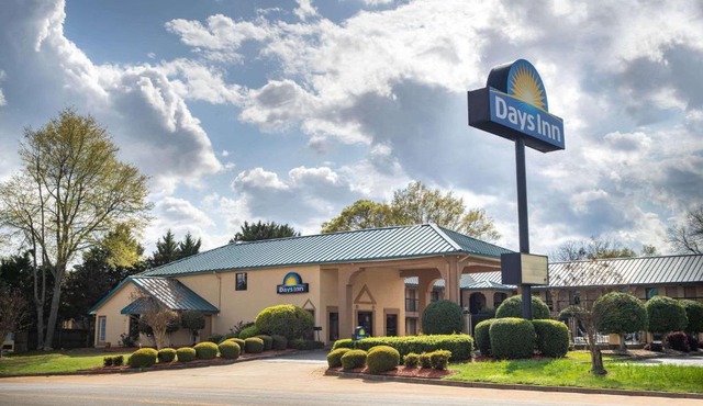 Days Inn by Wyndham Thomaston