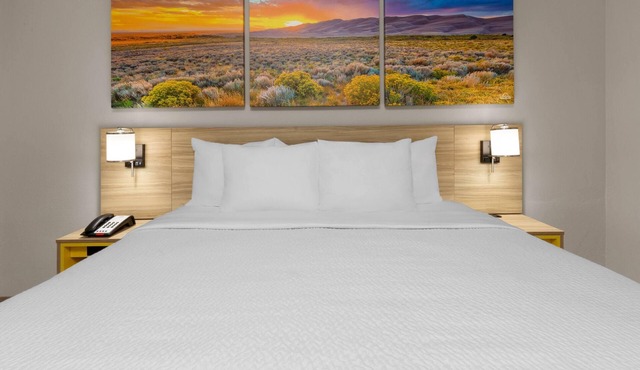 Days Inn by Wyndham Tulsa Central