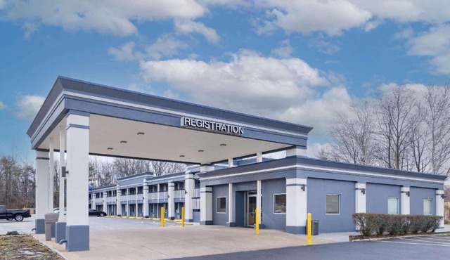 Days Inn by Wyndham Fredericksburg North