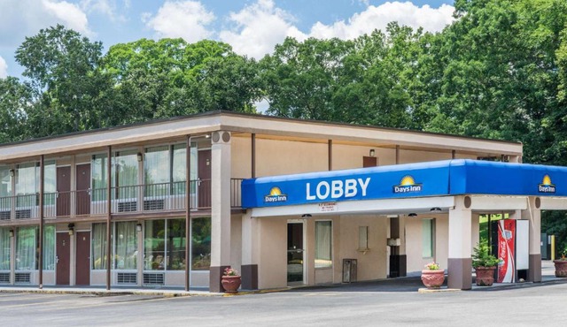 Days Inn by Wyndham Hurricane Mills