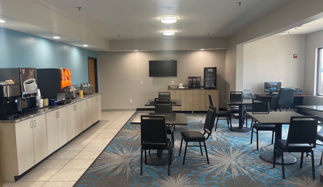 Days Inn by Wyndham Jefferson City