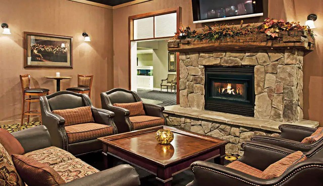 Days Inn by Wyndham Warren