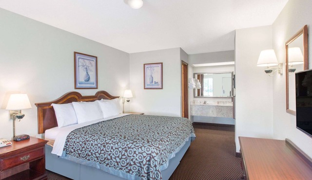 Days Inn by Wyndham West Point