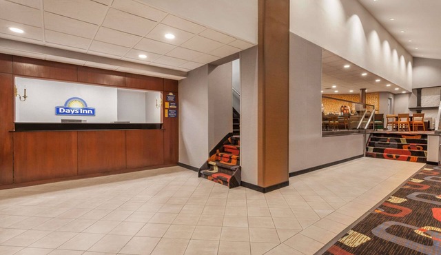 Days Inn by Wyndham Woodbury Long Island