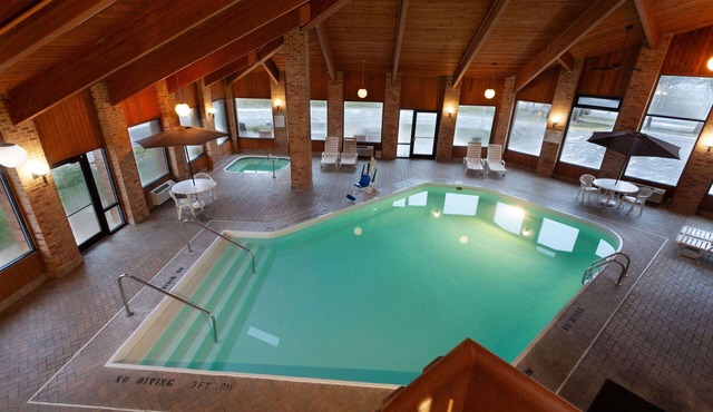 Days Inn by Wyndham Wooster