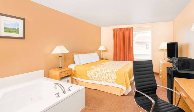 Days Inn by Wyndham Worthington