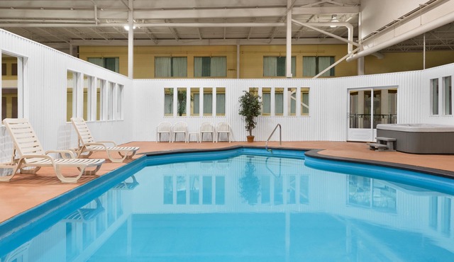 Days Inn & Conference Centre by Wyndham Blainville