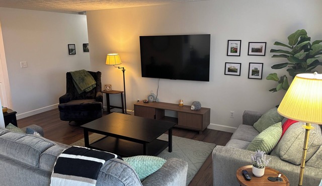 Dayton Area Family Retreat: Kids‑Ready & Pet‑Friendly