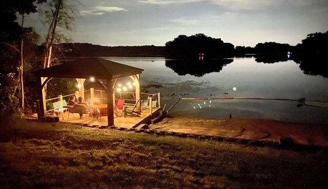 Dayton Lake Cottages in Southwest Michigan 90 min from Chgo Close to New Buffalo