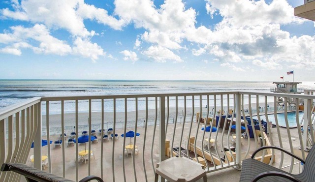 Daytona 500 Weekend Feb. 13-18, 2020 ~ 2 BR/1 Bath Oceanfront Villa