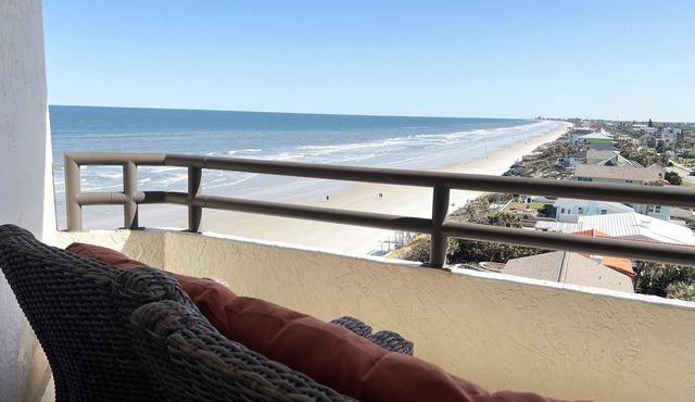 Daytona Beach Seychelles 2BR Luxury Oceanfront Retreat