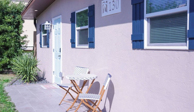 Daytona Beach Bungalow next to the Ocean
