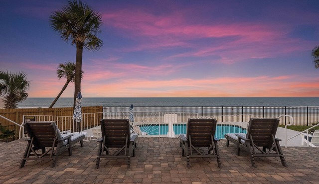 Daytona Oceanfront Luxury Villa w/Full a Private Beachfront Pool. Designer Home