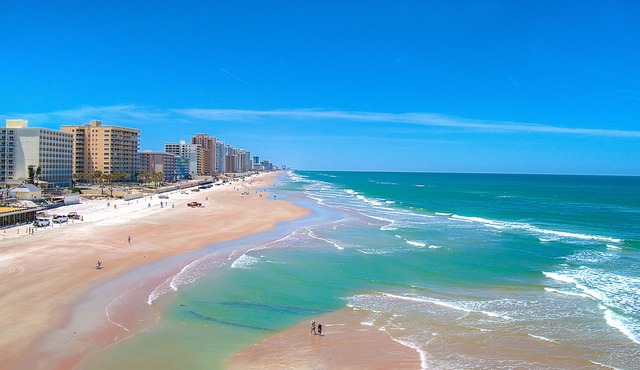 Daytona Shores Inn & Suites