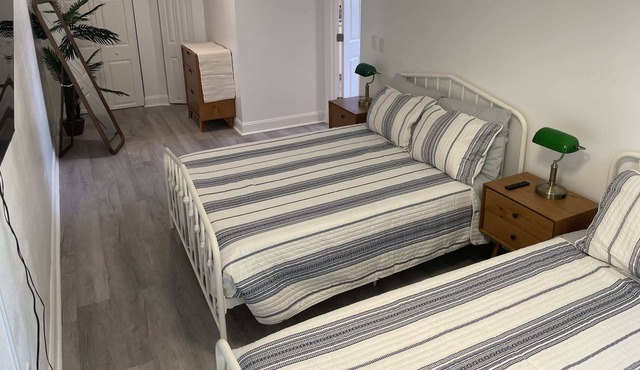 Daytona Shores Inn and Suites