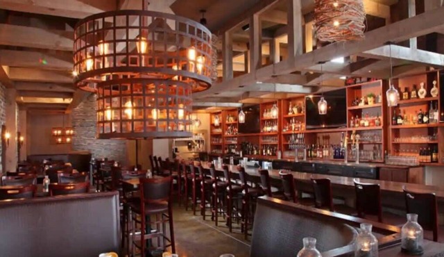 Dble Kitchen&Dining/On River/Game Room/Sleeps 10