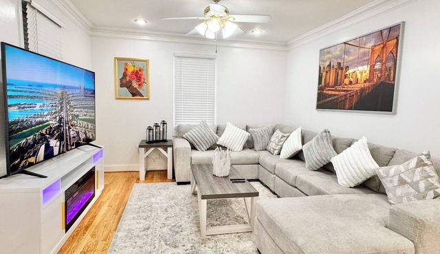 DC Getaway: Cozy 4BR Oasis by Metro & Airports