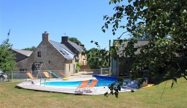 De Lerio Cottages, pool and spa Gulf of Morbihan,