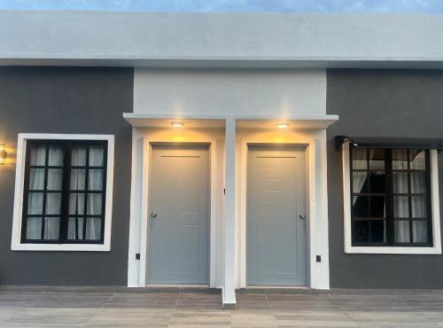 De Rooma KLIA Mini Hotel