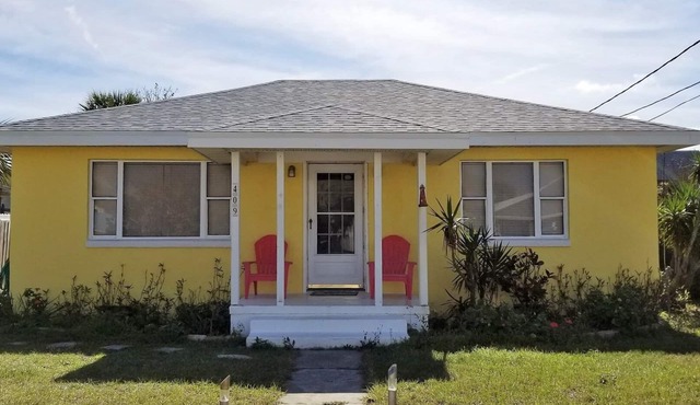 <:>< DEALS 2/2 NEW SMYRNA BEACH 1 MIN. WALK TO OCEAN &FLAGLER -RESTS, SHOPS