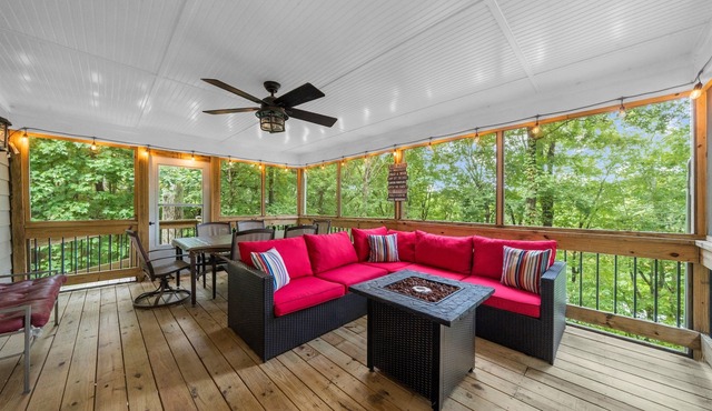 DEALS! Waterfront | Dock | Hot Tub | Kayaks